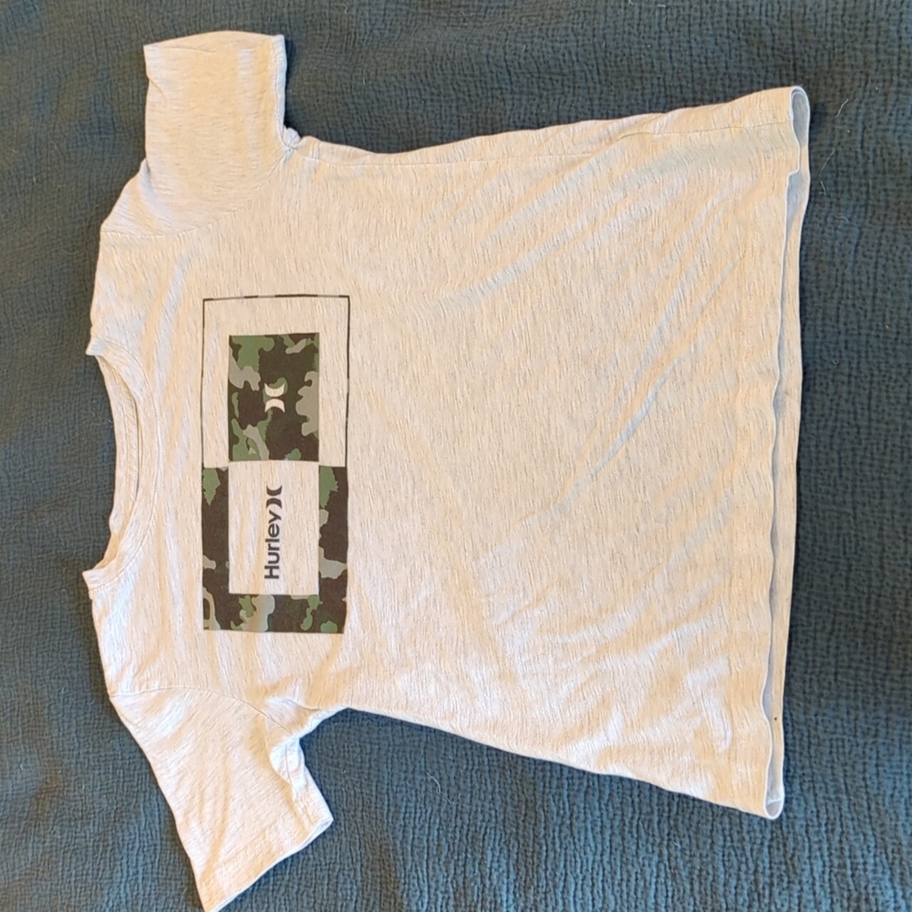 Hurley boys medium t-shirt
